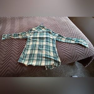 Buckle vintage button down flannel